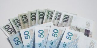 Ile zarabia się w wieku 30 lat?