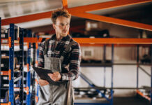 Mobilne regały jako narzędzie zwiększające efektywność operacji Mobilne regały